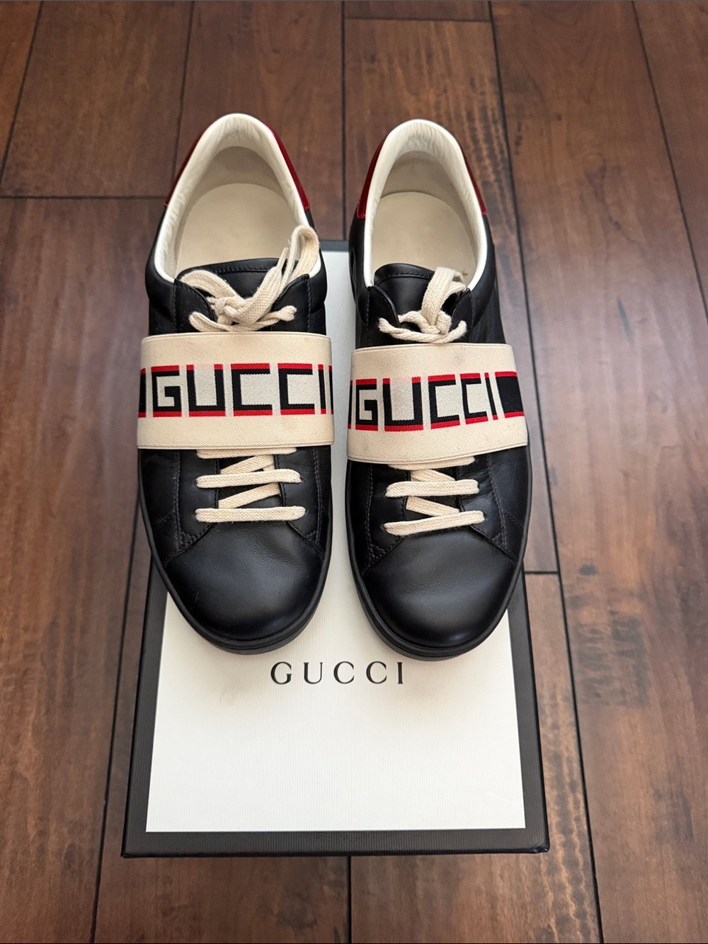 Gucci Black Leather Low-Top Sneakers with Beige Logo Strap and Red Accent + box